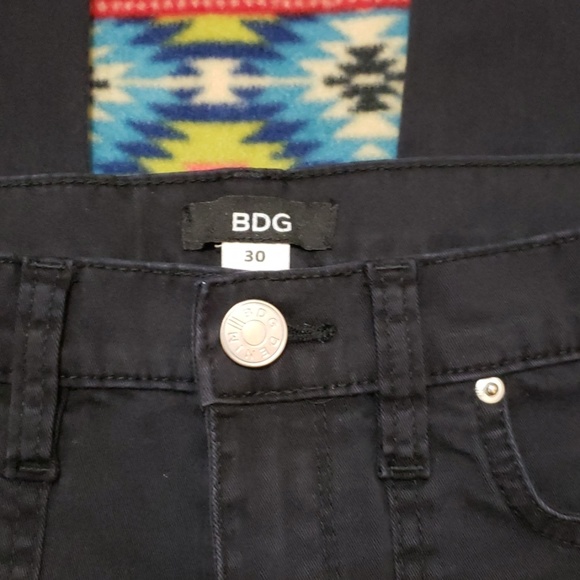 ❌SOLD❌BDG Moto Jeans - Picture 3 of 3